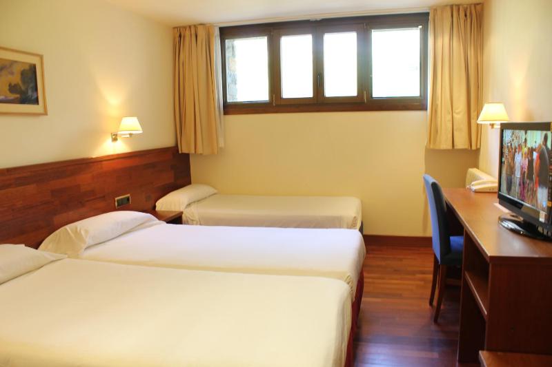 Triple Room image 4