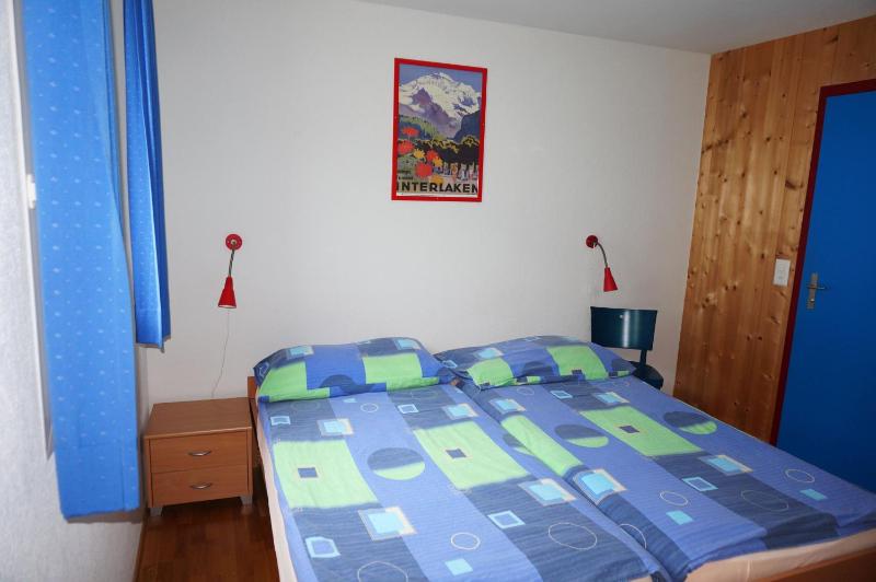 Twin Room with Private Shower image 3