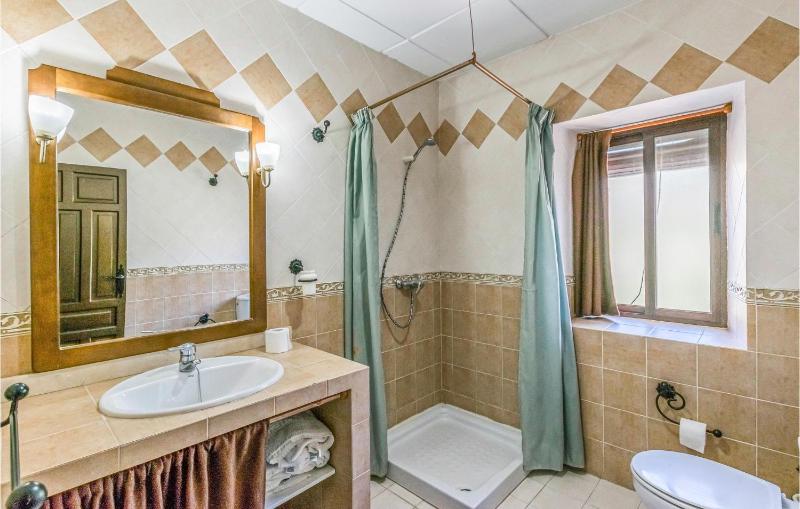 Holiday Home image 3