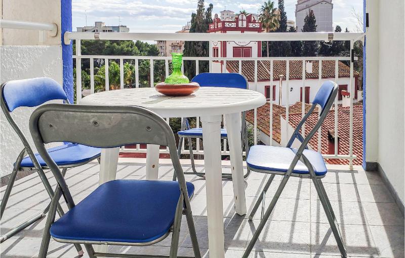 Nice Apartment In Oropesa Del Mar - image 11