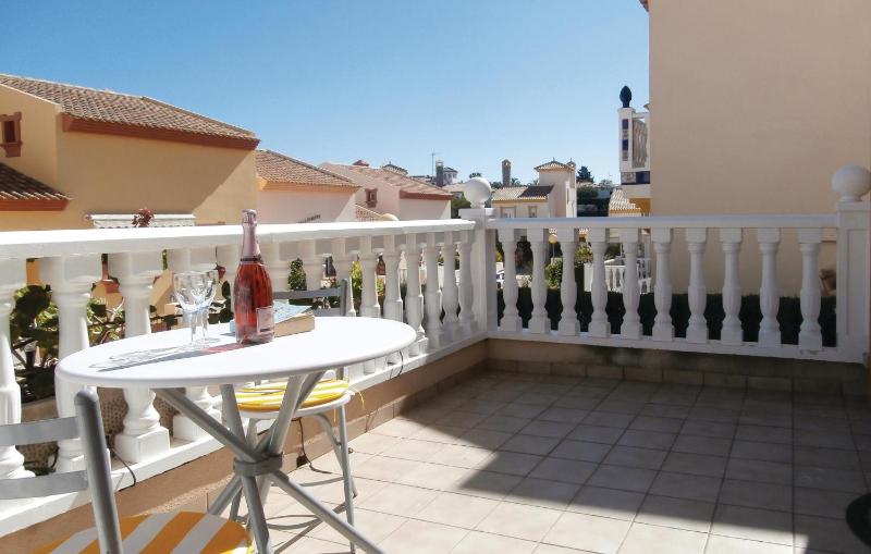 3 Bedroom Lovely Home In Orihuela Costa - image 13