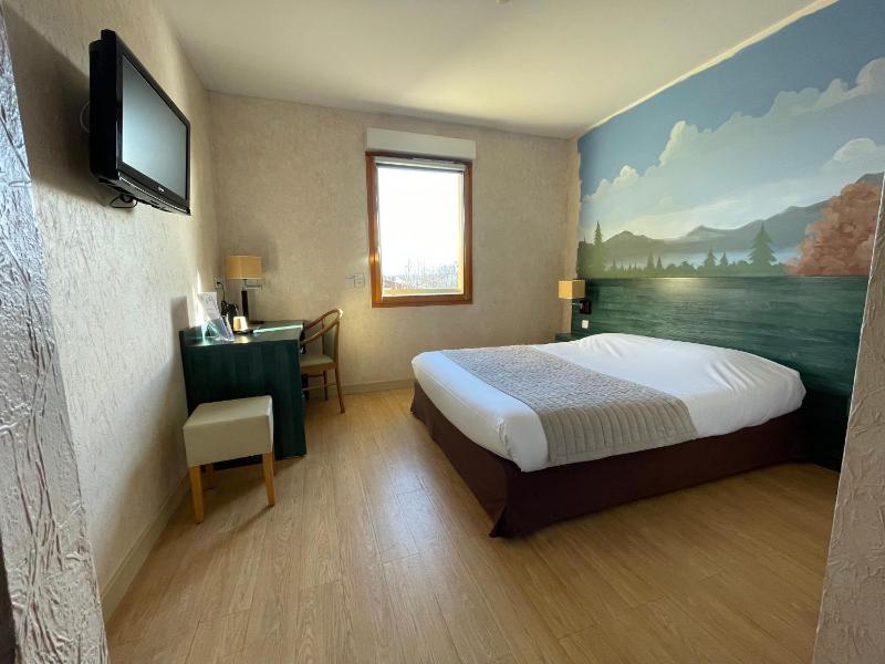 Double Room image 1