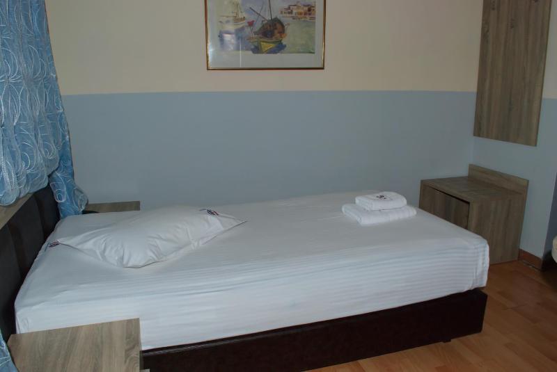 Diethnes Hotel - image 16