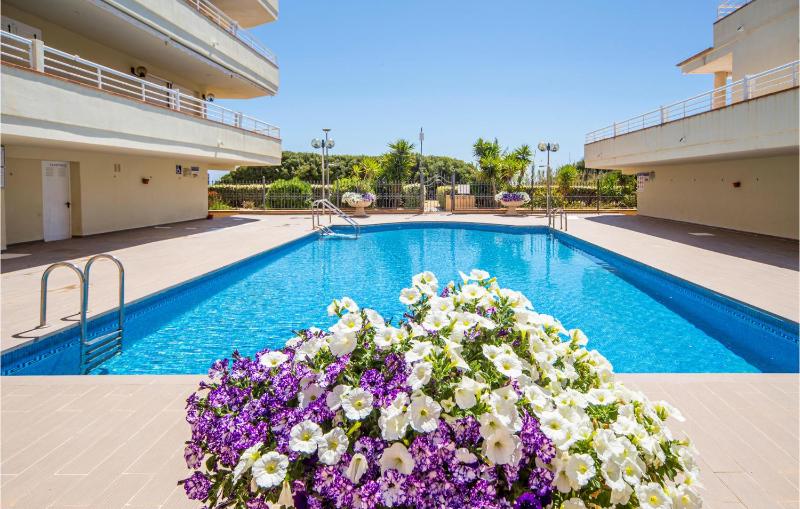 Gorgeous Apartment In Alcossebre - image 14