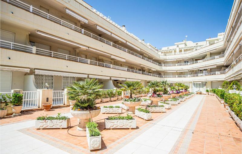 Gorgeous Apartment In Alcossebre - image 6