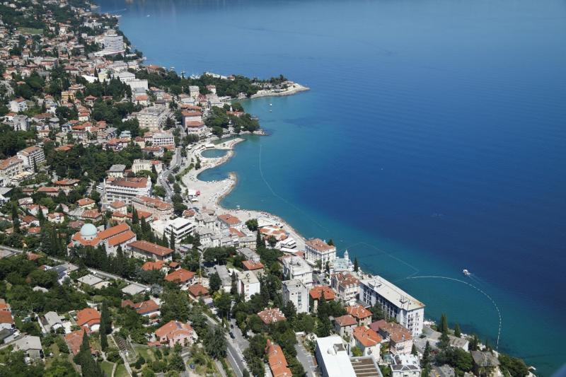 Apartment in Opatija with sea view balcony air conditioning Wi-Fi (4812-2) - image 3