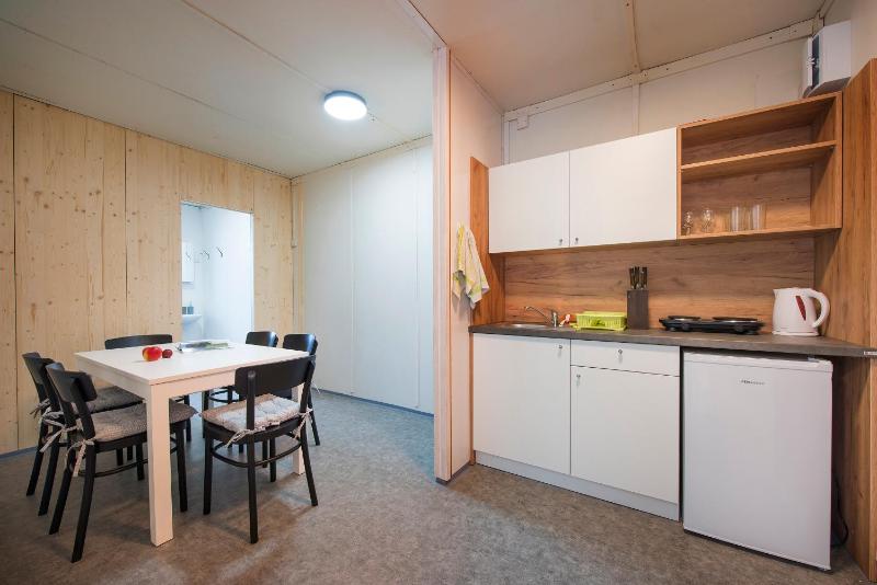 One-Bedroom Cottage image 3