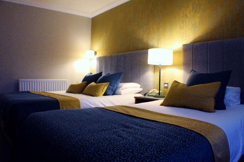 Double Room image 1