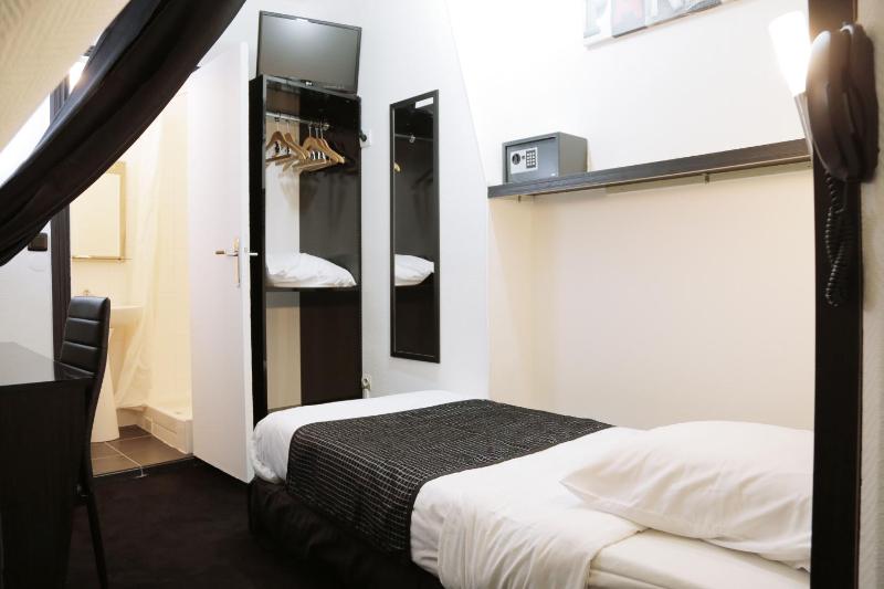 Single Room image 1