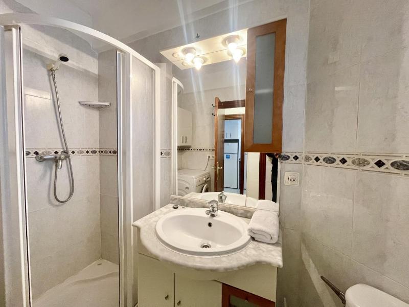 APARTMENT IN BENIDORM CITY CENTER - image 30