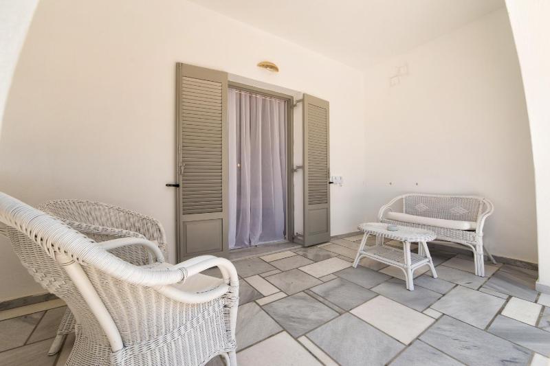 Superior Family Room with Sea View image 4