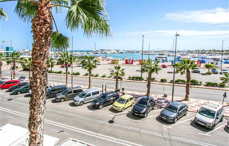 Lovely Apartment In Santa Pola With Harbor View - image 17