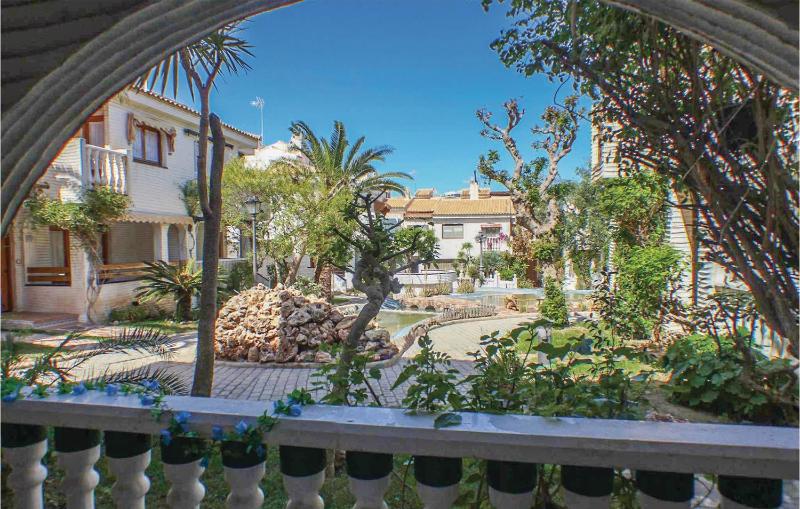 3 Bedroom Gorgeous Home In Gran Alacant - image 27