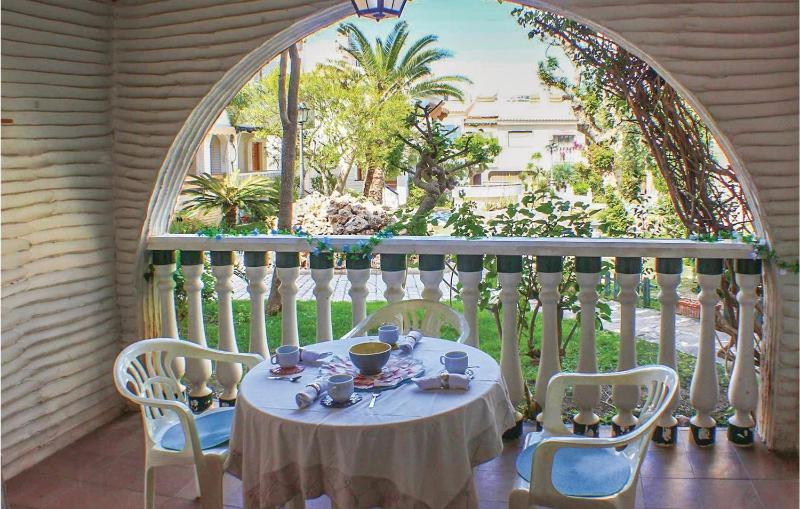 3 Bedroom Gorgeous Home In Gran Alacant - image 30