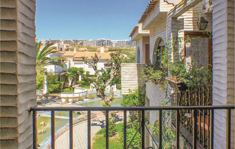 3 Bedroom Gorgeous Home In Gran Alacant - image 24