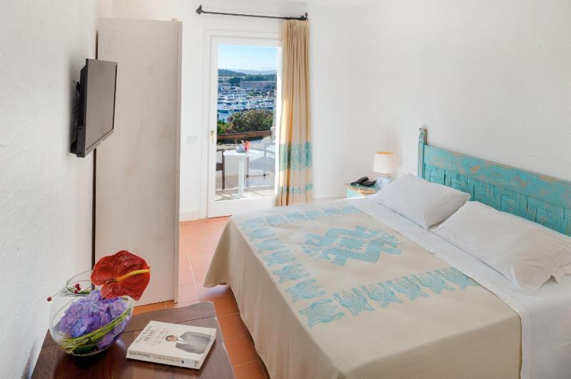 Double Room with Sea View image 1