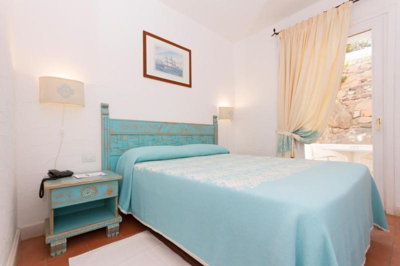 Classic Double Room image 1