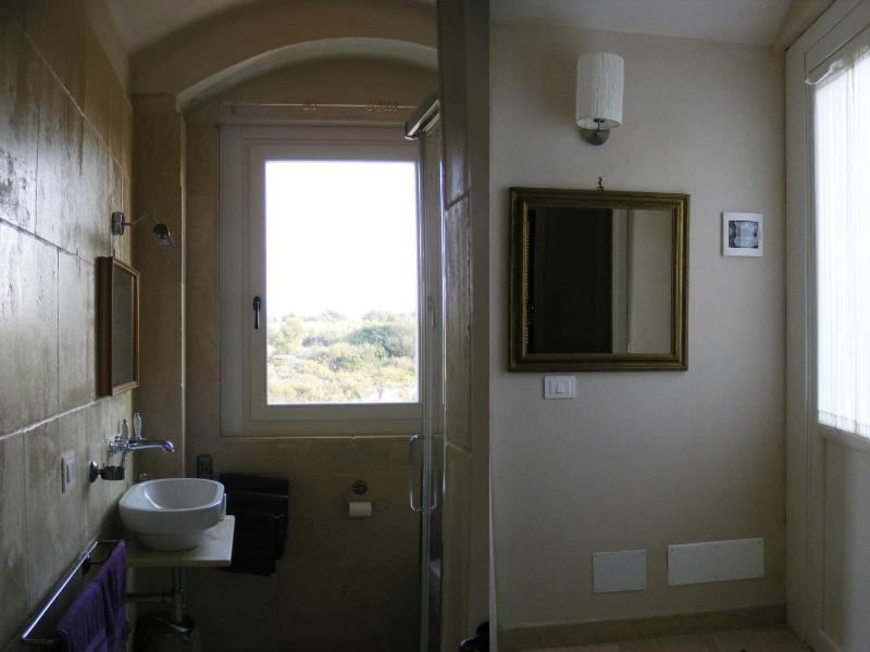 Quadruple Room with Shower image 2