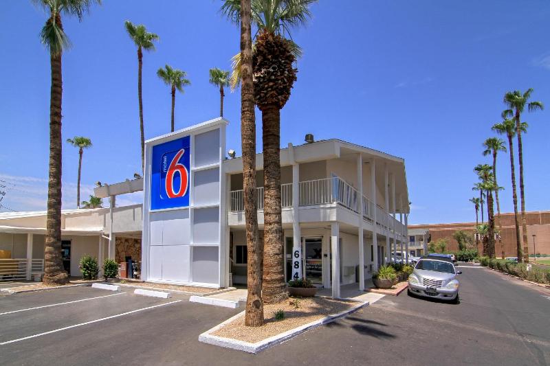 Motel 6 Scottsdale AZ - Old town Scottsdale/Fashion Square - image 25