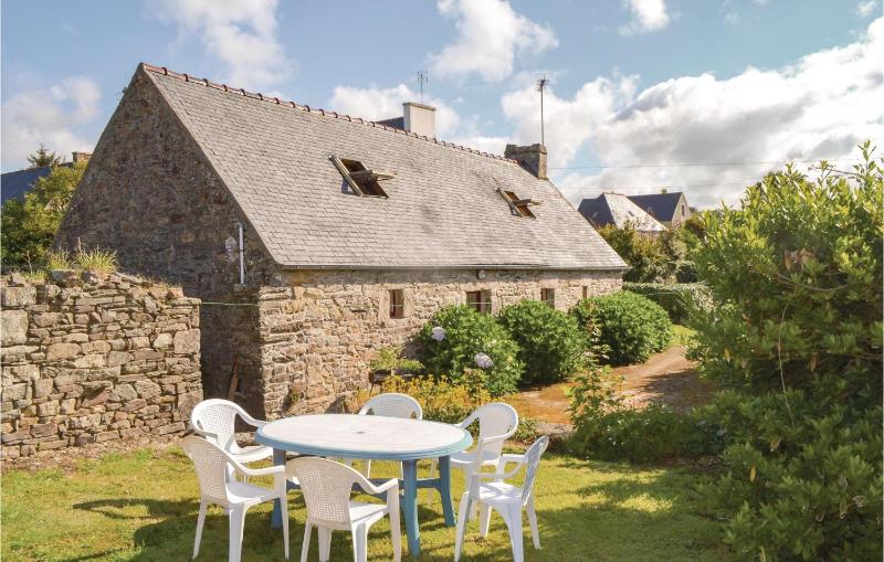 Three-Bedroom Holiday Home  image 1