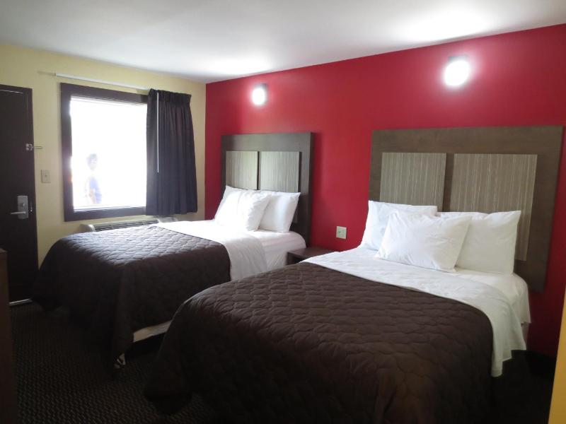 Double Room image 2