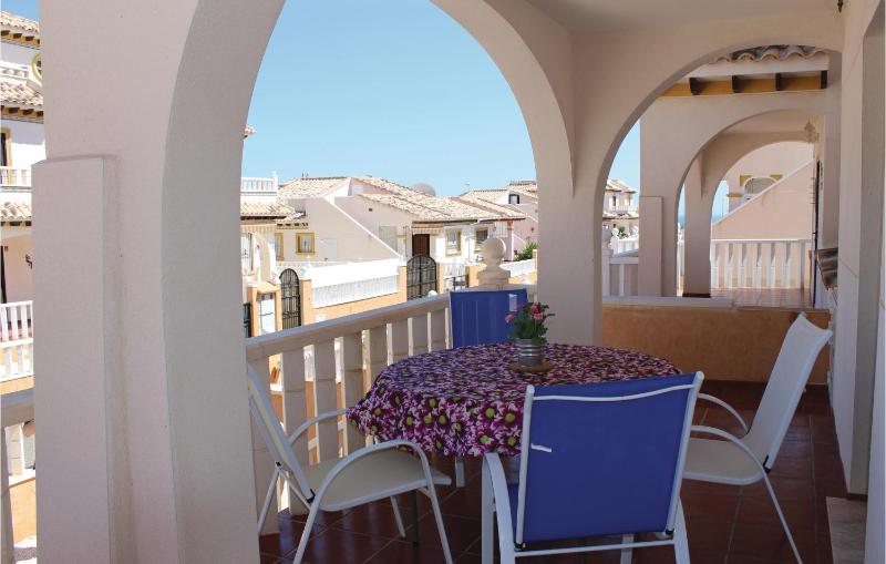 2 Bedroom Lovely Home In Orihuela Costa - image 15