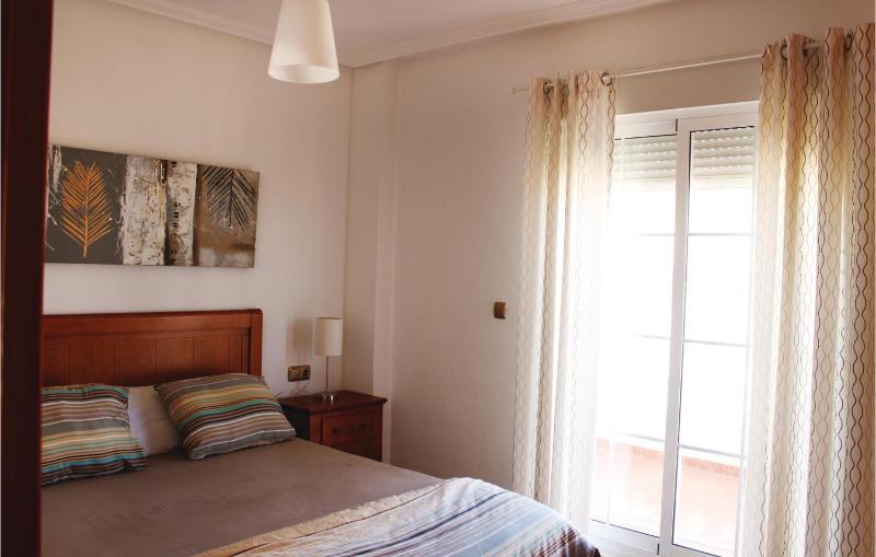 2 Bedroom Lovely Home In Orihuela Costa - image 13