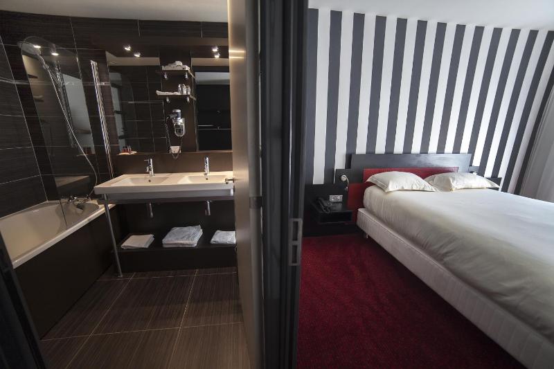 Comfort Double Room image 2