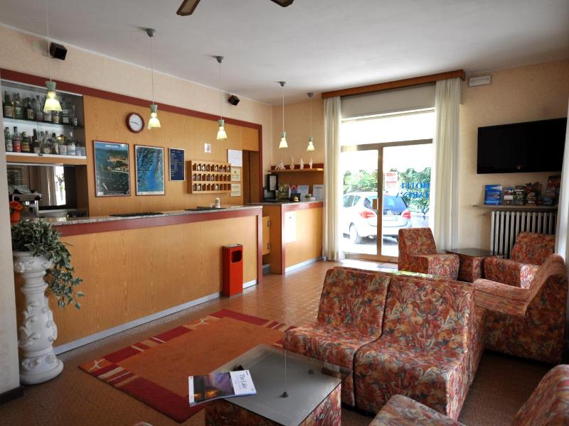 Hotel Marina - image 13
