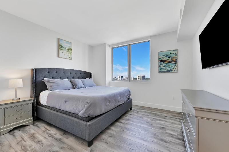 Three-Bedroom Apartment image 3