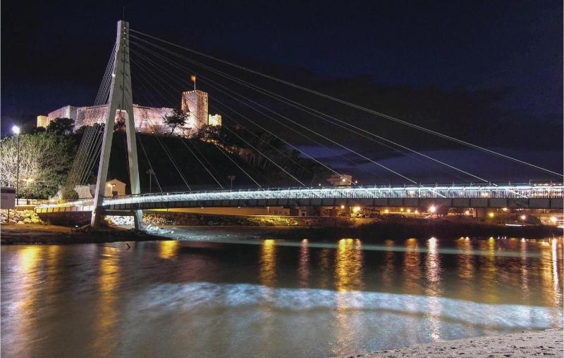 Two-Bedroom Apartment image 3