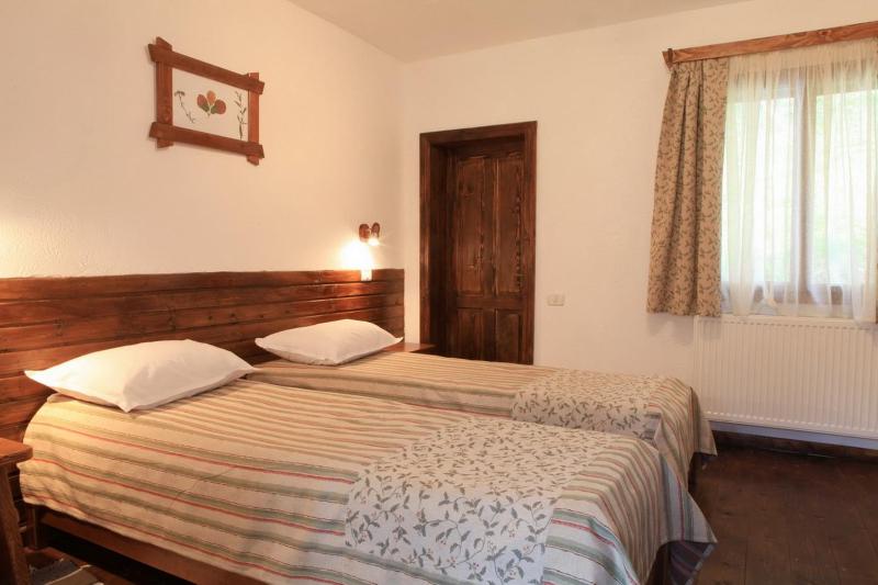 Double or Twin Room image 2