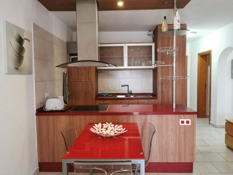 2BED APARTMENT POOL VIEW- SAN EUGENIO - image 6