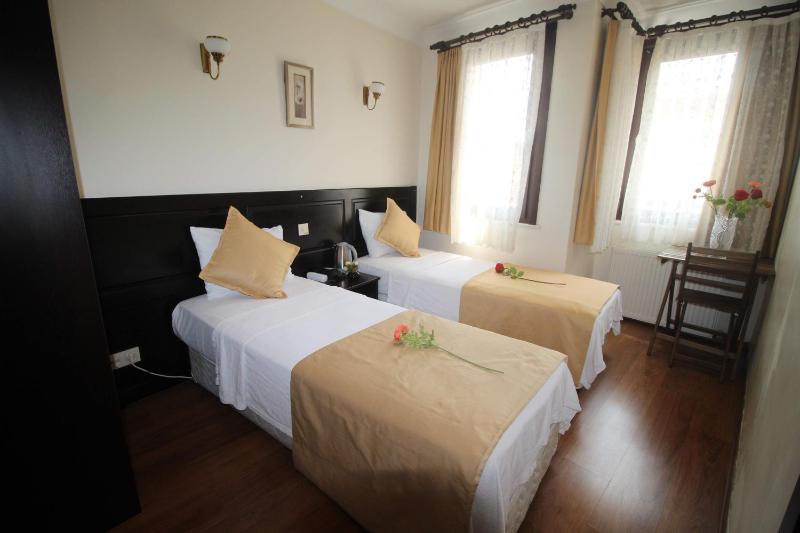 Sultans Hotel - image 7