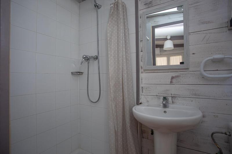 Bungalow Fiji image 1