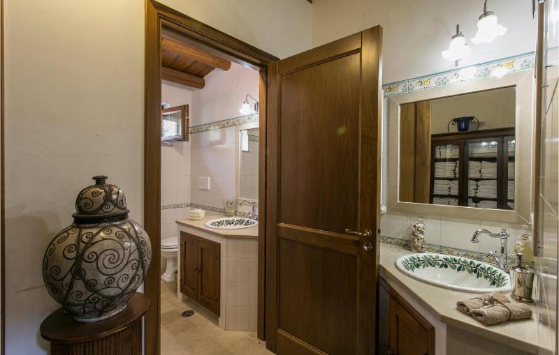 Tenuta Santa Lucia - image 34