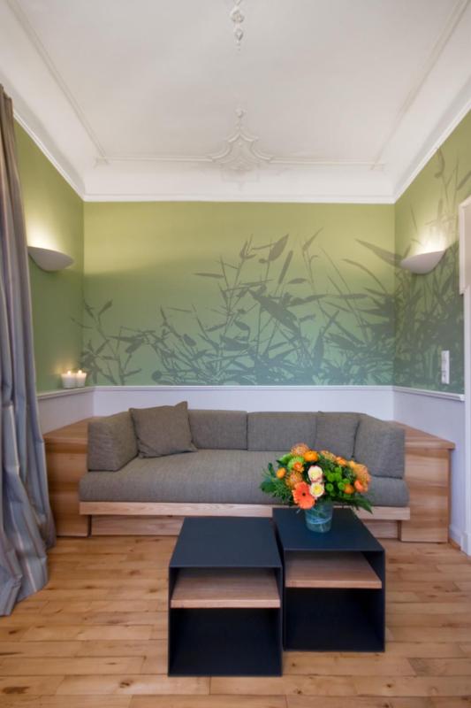 Suite with Lake View image 4