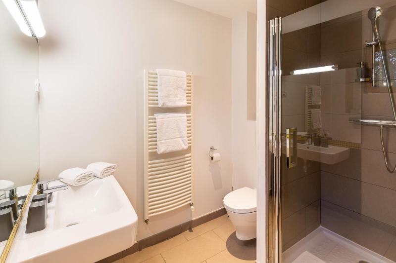 Budget Double Room image 3