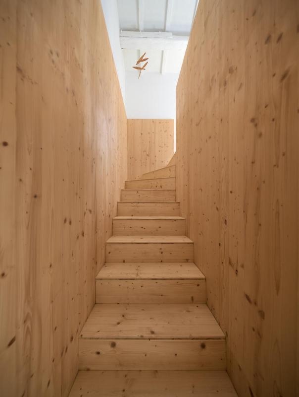 Duplex Two-Bedroom with Terrace image 4