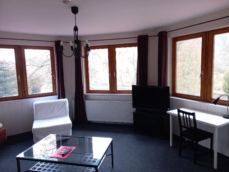 Suite with Lake View image 3