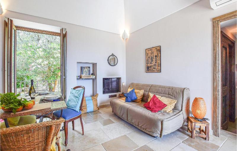 Cozy Apartment In Massa Lubrense - image 17