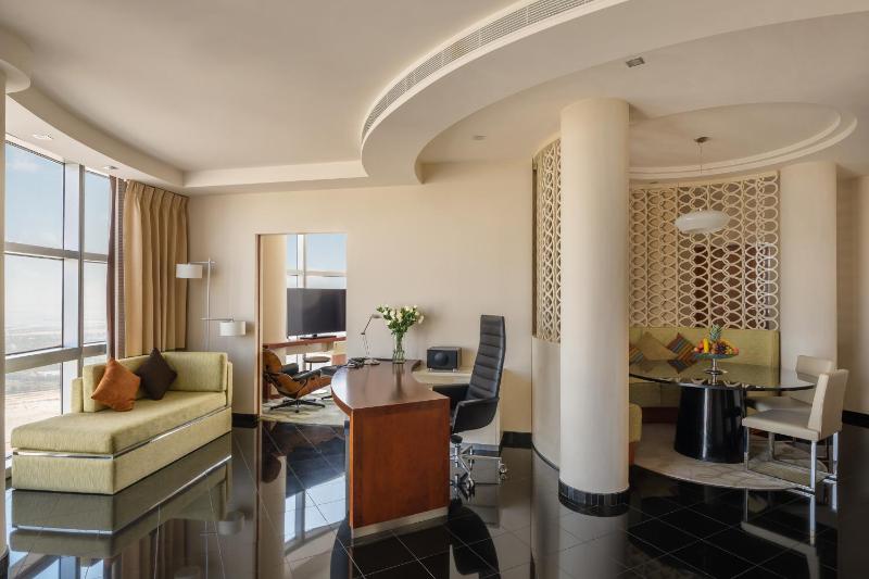 Executive Suite with Direct Connectivity to Museum of The Future, Complimentary Breakfast, Signature Afternoon Tea, Evening Sundowners, Soft Refreshments and Canapes and Wild Wadi or beach access once during stays of three nights or more image 3