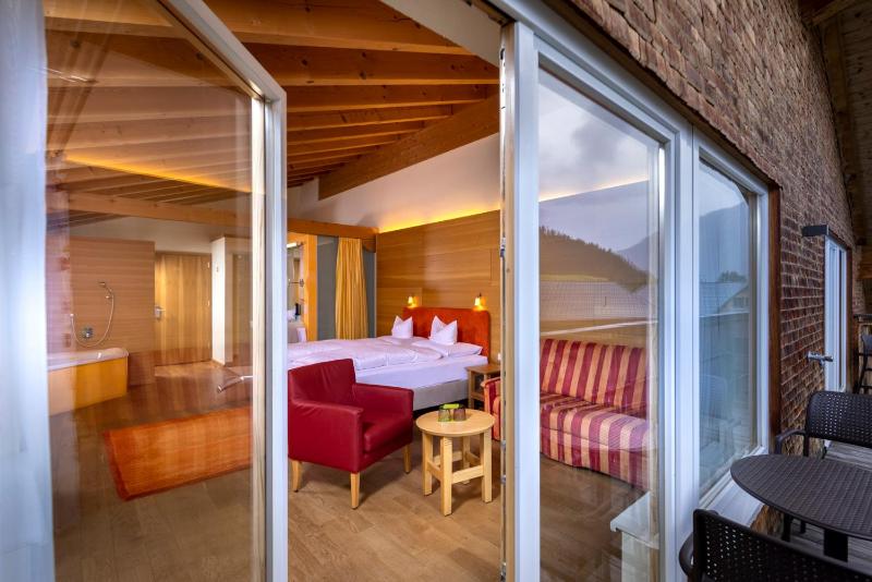Junior Suite image 1