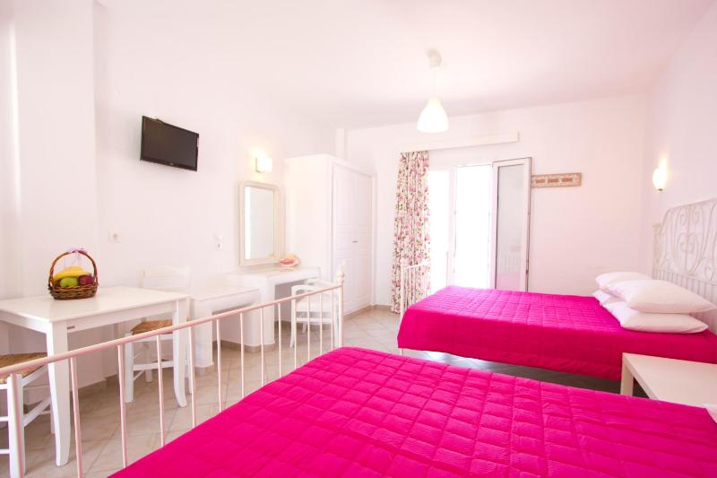 Superior Studio with Sea View (4 Adults) image 4