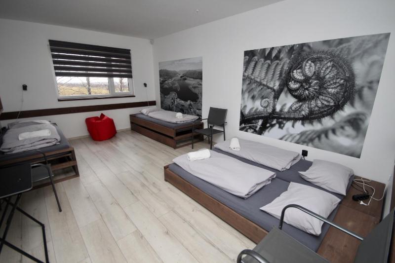 Classic Quadruple Room image 1