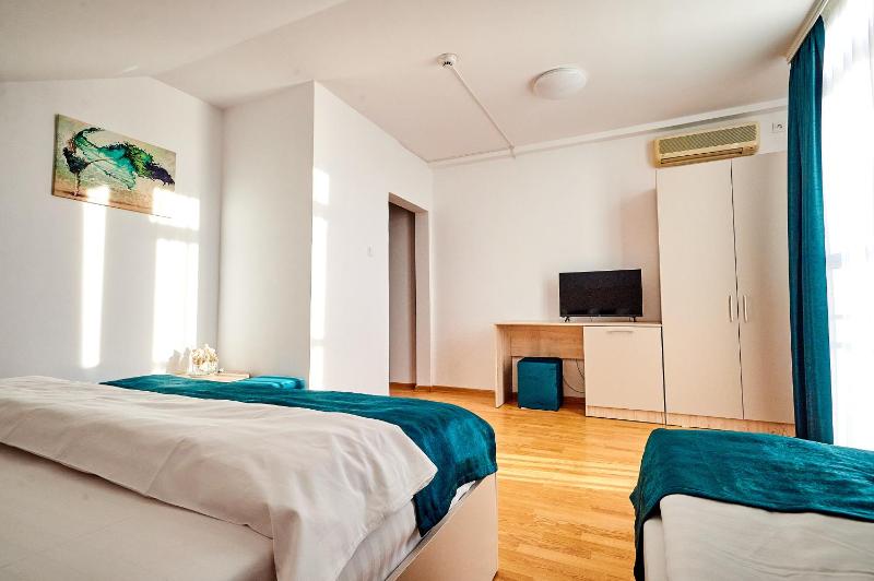 Double or Twin Room - Attic image 4