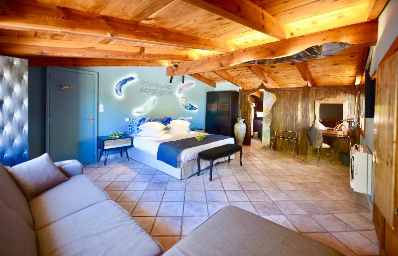 Suite image 2