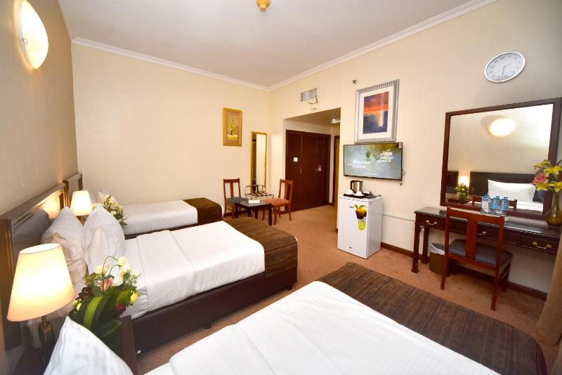 Triple Room image 1