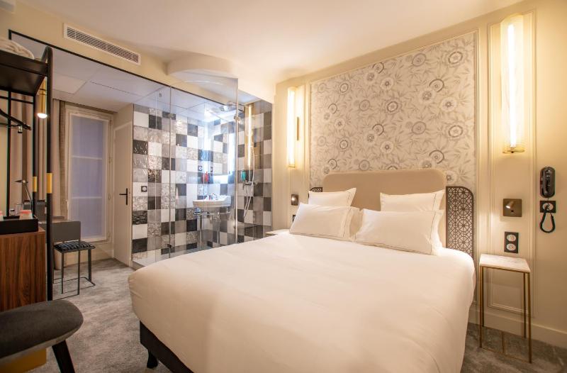 Business Room image 3