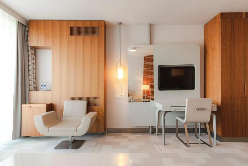 Suite image 1